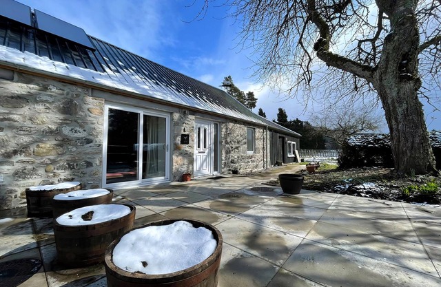 1 bedroom accommodation in Farr