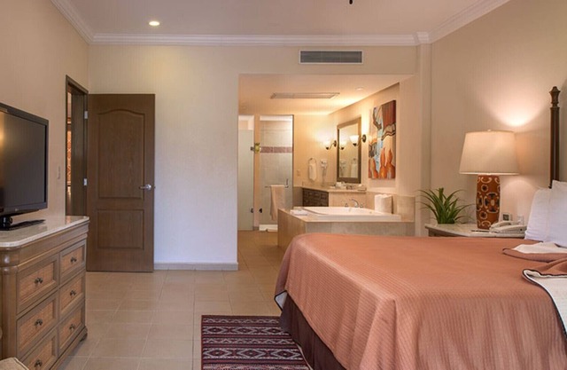 1-Bedroom Suite - Villa del Palmar Resort and Spa, Islands of Loreto.