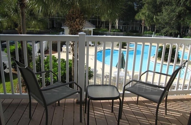 1 BR OceanWalk- Spectacular View of Pool! Very Clean- Near Ocean/Pier