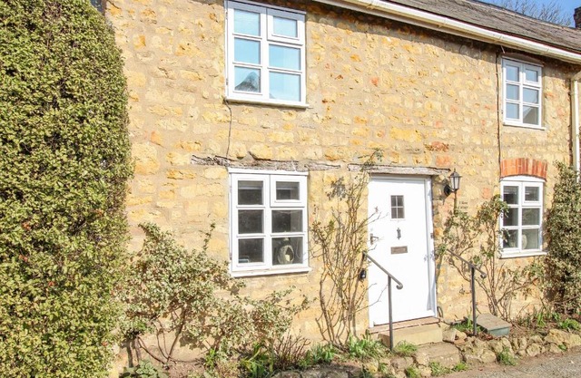 1 Rose Cottage