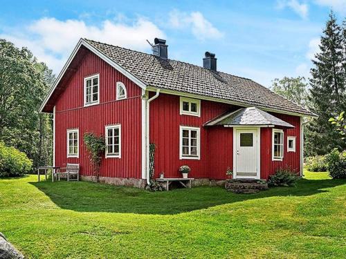 10 person holiday home in SKILLINGARYD
