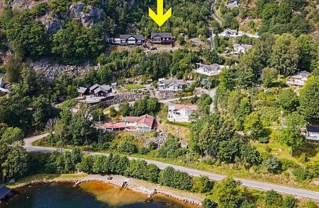 10 person holiday home in lyngdal