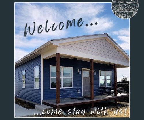 100 Acre Relaxing Retreat Near Ark - The Cottage