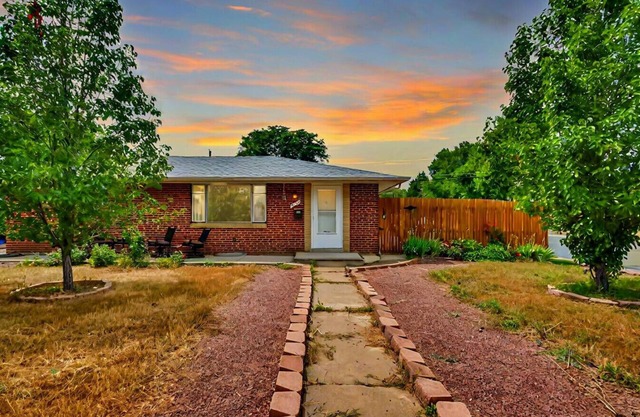 $1000 Rebate if You Buy A Home in Denver!