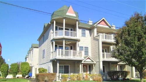 1005 Pittsburgh Unit 109