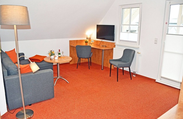 108 2-raum-suite mit Balkon - Hotel Sonnenklahr mit Pool