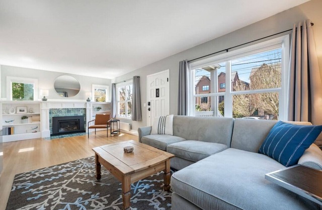 112 - Green Lake Home