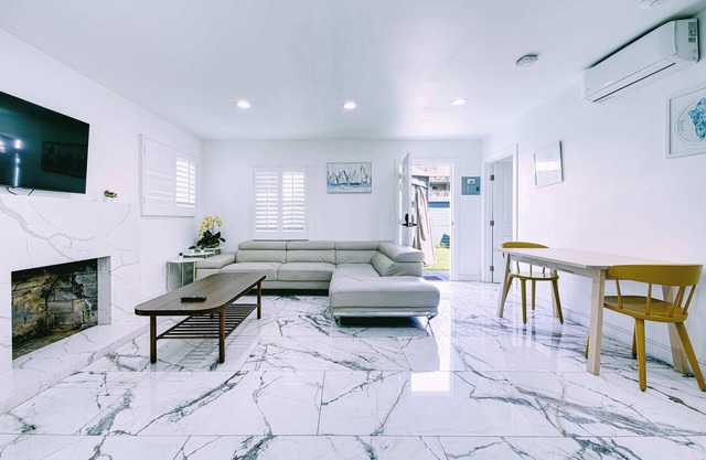 116A - Hidden Gem - Timeless Comfort