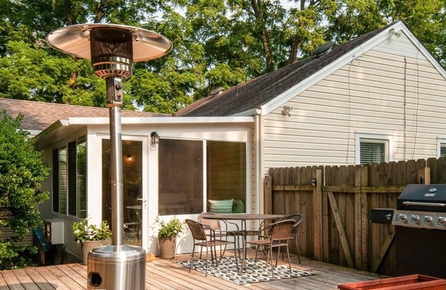 12 Minutes from Downtown Nashville 3B/1B Fully Furnished
