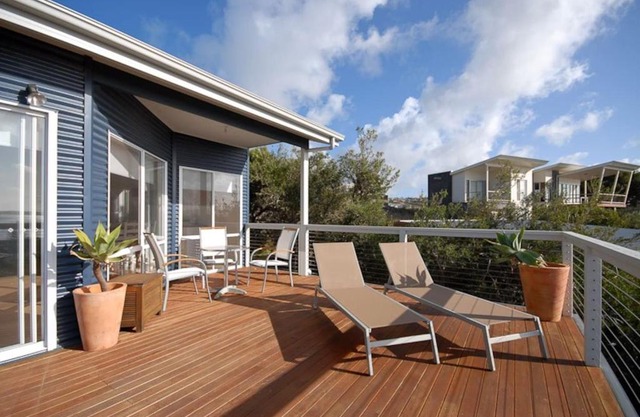 13 Olivebank - BYO Linen - Ocean Views