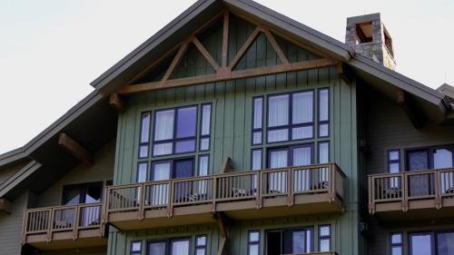 1530 BIG SPRUCE