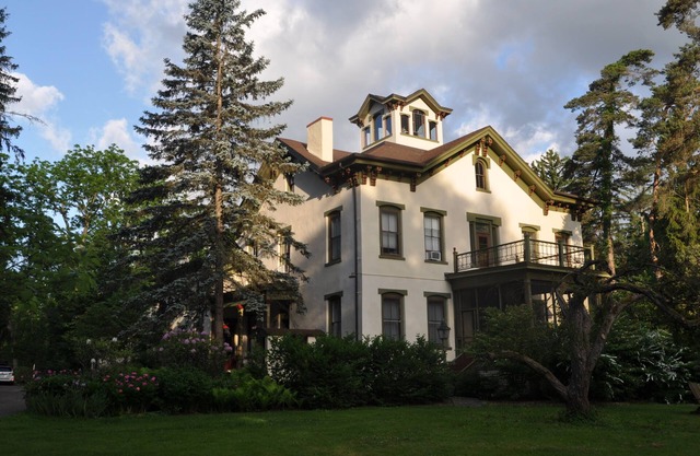 1867 6 bedroom Italianate on 23 acres