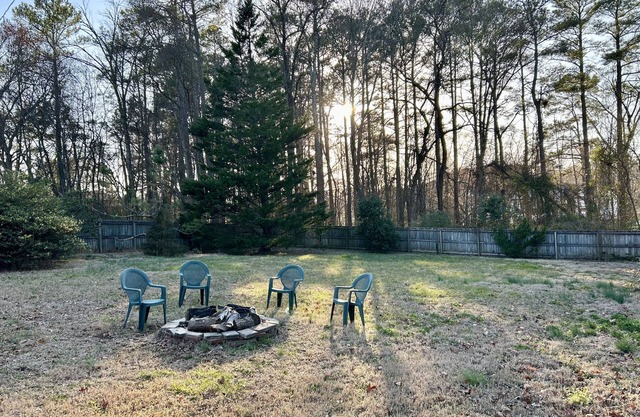 1929 Farmhouse near Downtown Durham and Duke