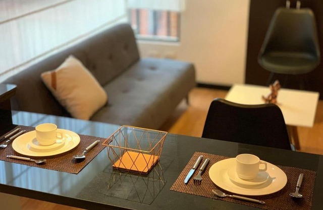 1Bed Apartment Sleeps 2 with Free Parking & Wifi