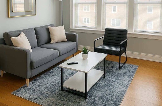 1BR Airy Apartment w/Wi-Fi