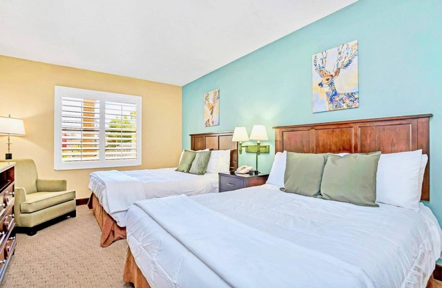 1BR w 2 Queen Beds -near Disney w Pool Hot tub