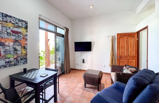 1BR w/panoramic views