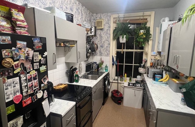 2 BED ARCHWAY