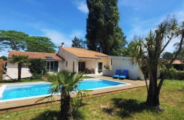 2 bed & breakfast rooms including breakfast - House between river and ocean