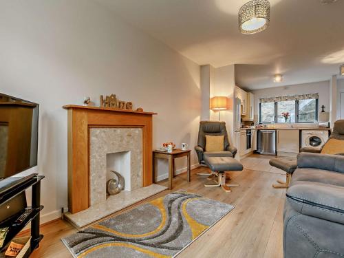 2 Bed in Charlestown 90410