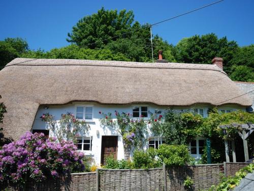 2 Bed in Weare Giffard VALEN