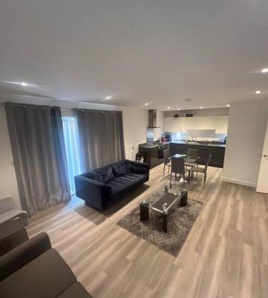 2 bed luxury apartment