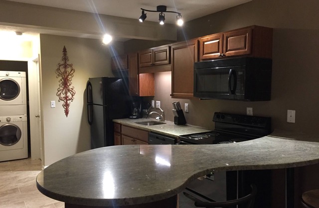 2 Bedroom 1 Bathroom Loft