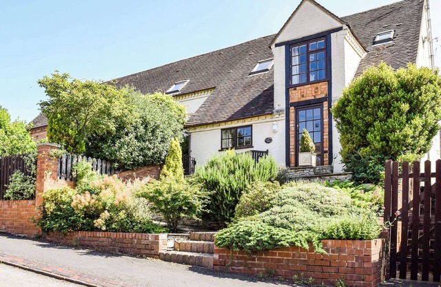 2 bedroom accommodation in Bidford-on-Avon