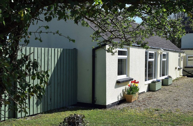 2 bedroom accommodation in Penffordd, near Narberth