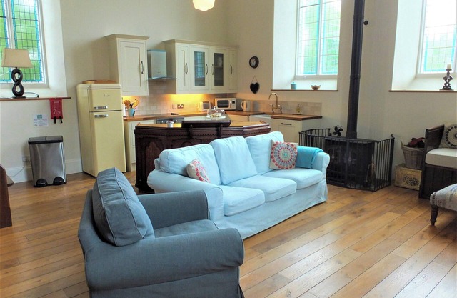 2 bedroom accommodation in near Whitland