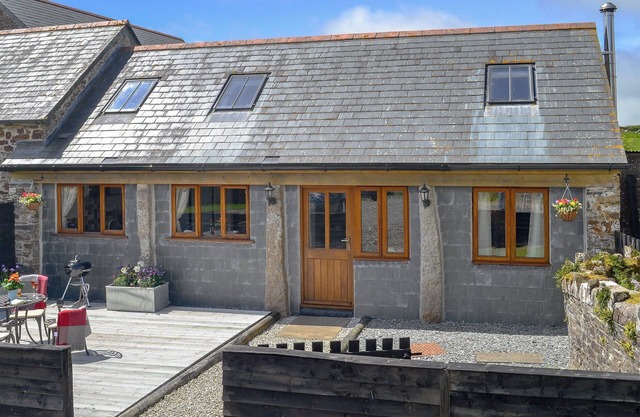2 bedroom accommodation in Boyton, near Launceston