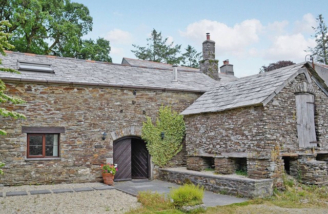 2 bedroom accommodation in Egloskerry, near Launceston