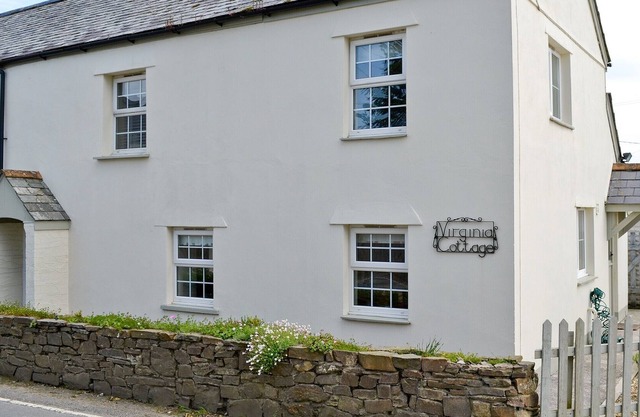 2 bedroom accommodation in Langtree, near Torrington