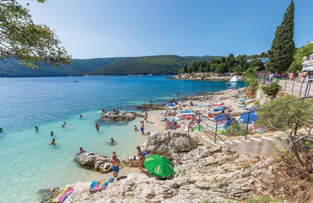 2 bedroom accommodation in Boljevici