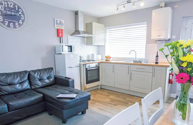 2 bedroom accommodation in Kinmel Bay, Rhyl