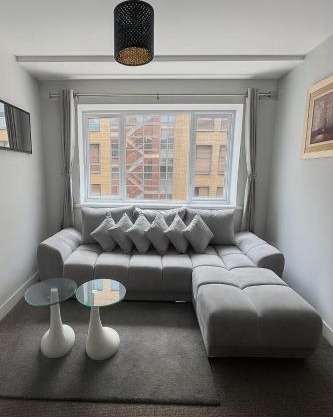 2 bedroom apartment Dublin 8