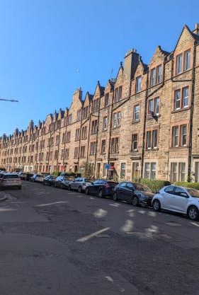 2 Bedroom Flat in Edinburgh City