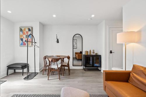 2-Bedroom Garden Apartment near Metro, Columbia Heights