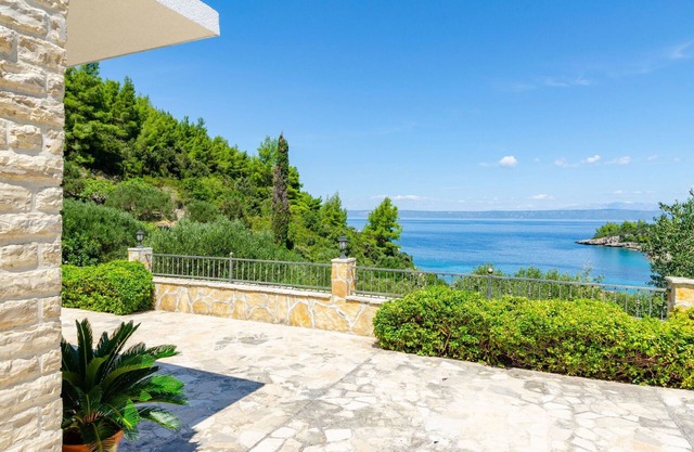 2 Bedroom holiday home with terrace