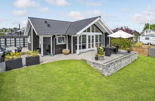 2 Bedroom Nice Home In Kerteminde