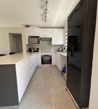 2 Bedrooms Apartment - Hartbeespoort Dam