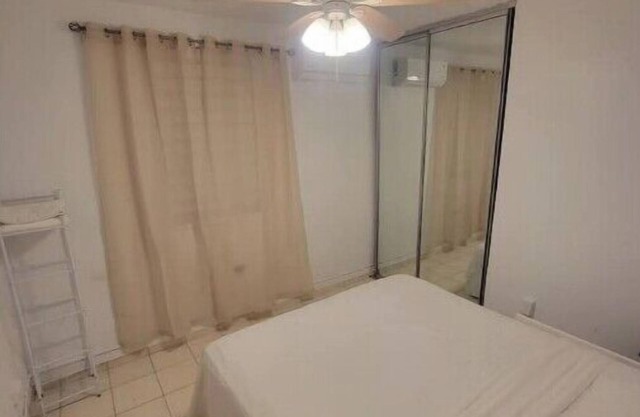 2-BR Apt in Caparra Terrace
