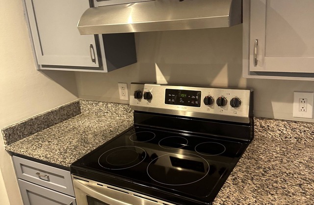 2 BR Loft 10 min from downtown