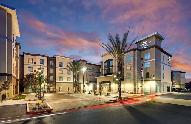 2 Connecting Suites at a Hotel