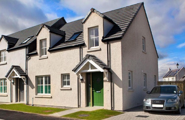 2 Mackay Road