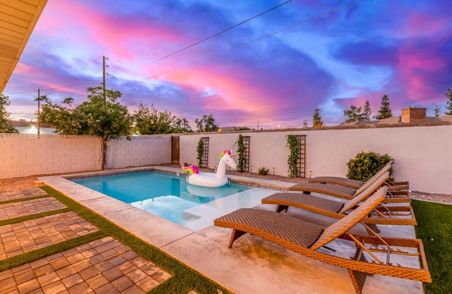 2 Mins from Old Town! Desert Botanical BnB