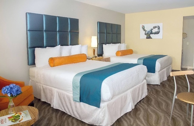 2 Spacious Suites Perfect for Exploring San Diego’s Top Attractions
