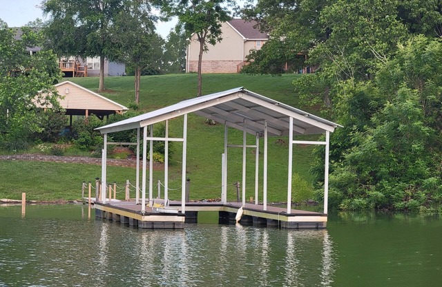 20% OFF Book by 9/30 Lake Dock Pavillion Hot Tub