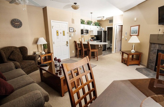 204 - Charming One Bedroom Condo Suite