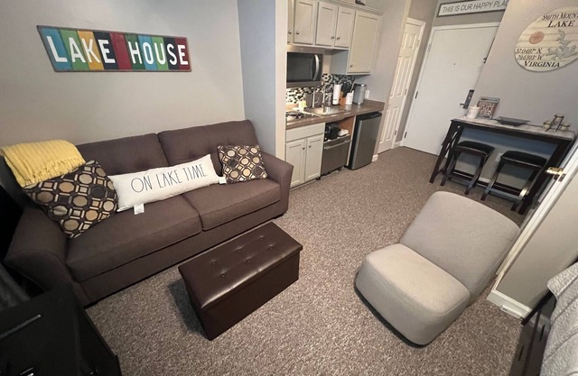 #2203 Pointe - Studio Suite at Mariners SML